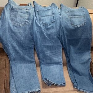 Lot of 3 Lucky Brand Jeans 40/30